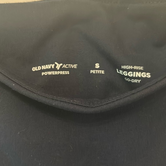 Brand new old navy high-rise powerpress leggings - Picture 3 of 6